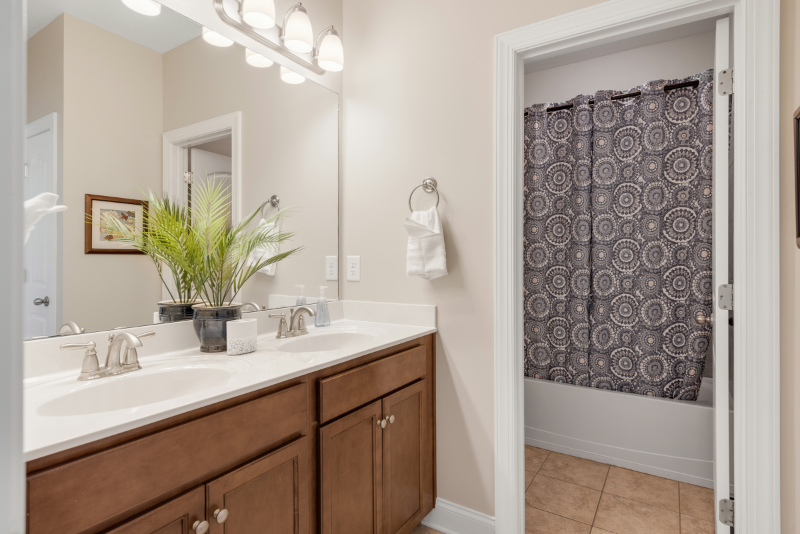 353 Cornelius Way - Photo 2 of 16