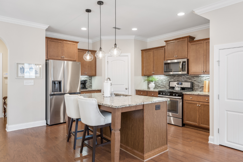 353 Cornelius Way - Photo 3 of 16