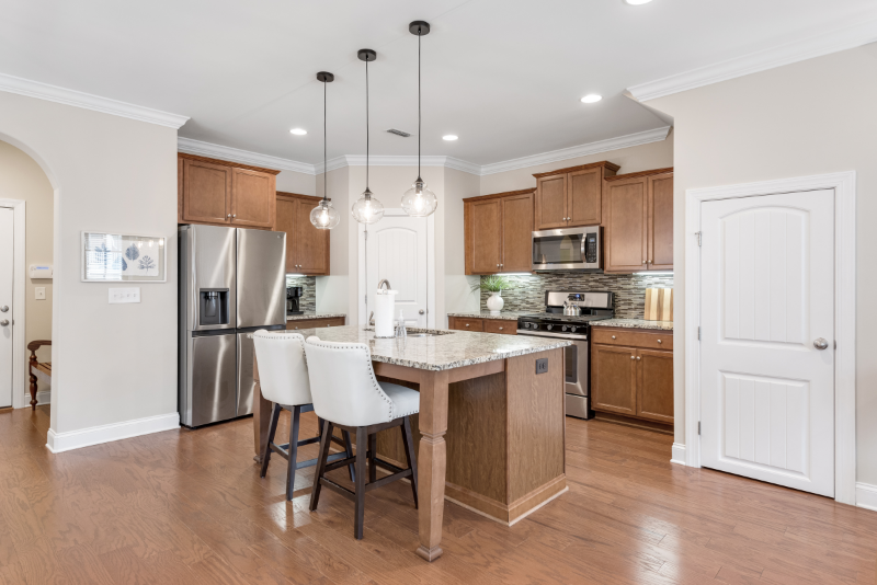 353 Cornelius Way - Photo 4 of 16