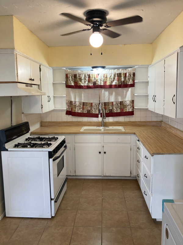 2349 Las Cruces Ln - Photo 5 of 16