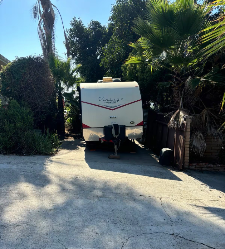 315 Osborne St - Photo 7 of 16