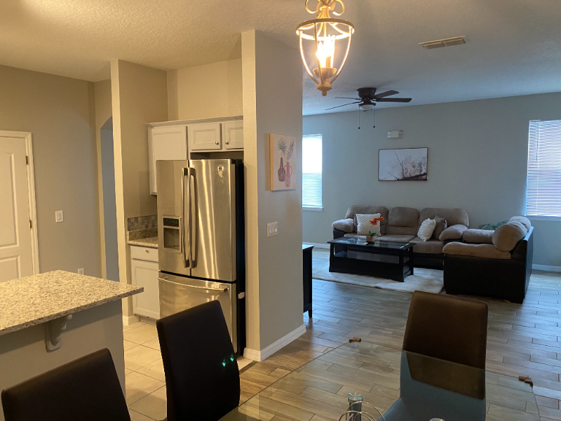 1737 Royal Ridge Dr - Photo 6 of 20