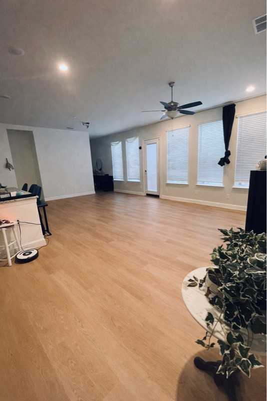 5513 Traveller Dr - Photo 3 of 15