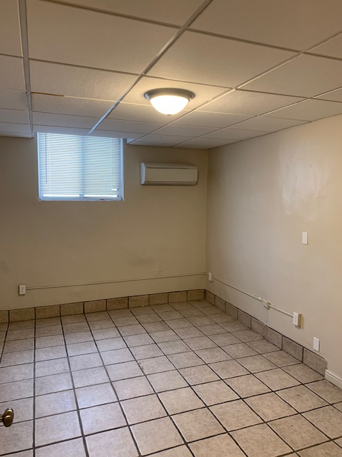 57 W Vine St #99 - Photo 7 of 8