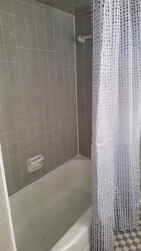 404 Crestwood Ct - Photo 6 of 12