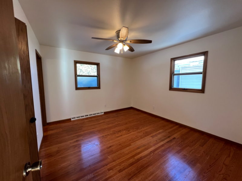 4922 Knox Ln - Photo 6 of 14