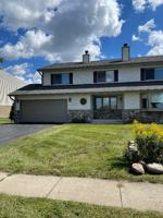 featured image of 560 Foxtail Dr