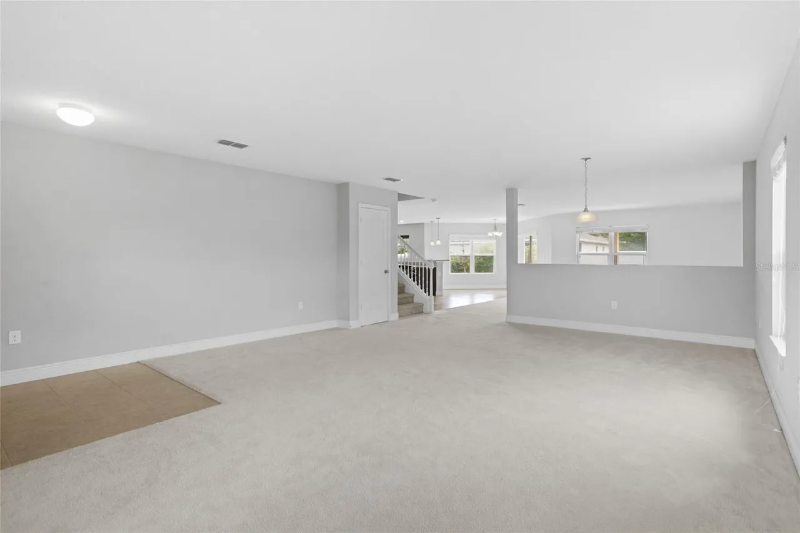 1516 Angler Ave - Photo 5 of 16