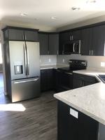 featured image of 1003 Mack Ln #E1