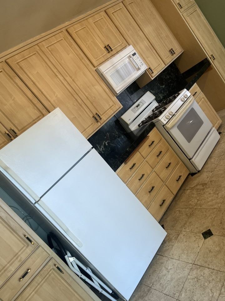 421 N Horne St #NA - Photo 4 of 8