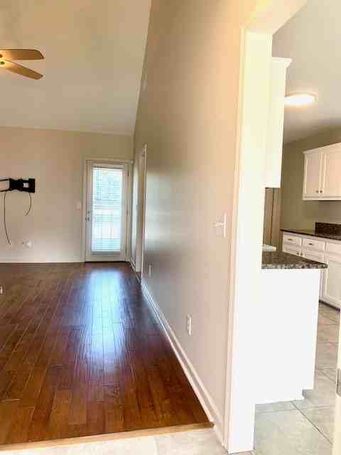 1604 Bryson Cv #NA - Photo 3 of 23