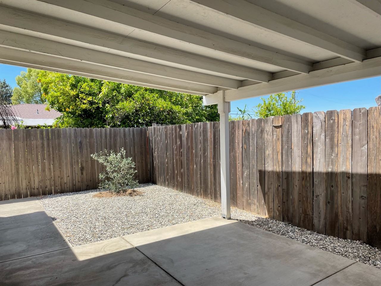 1705 Darby Ln #NA - Photo 4 of 23