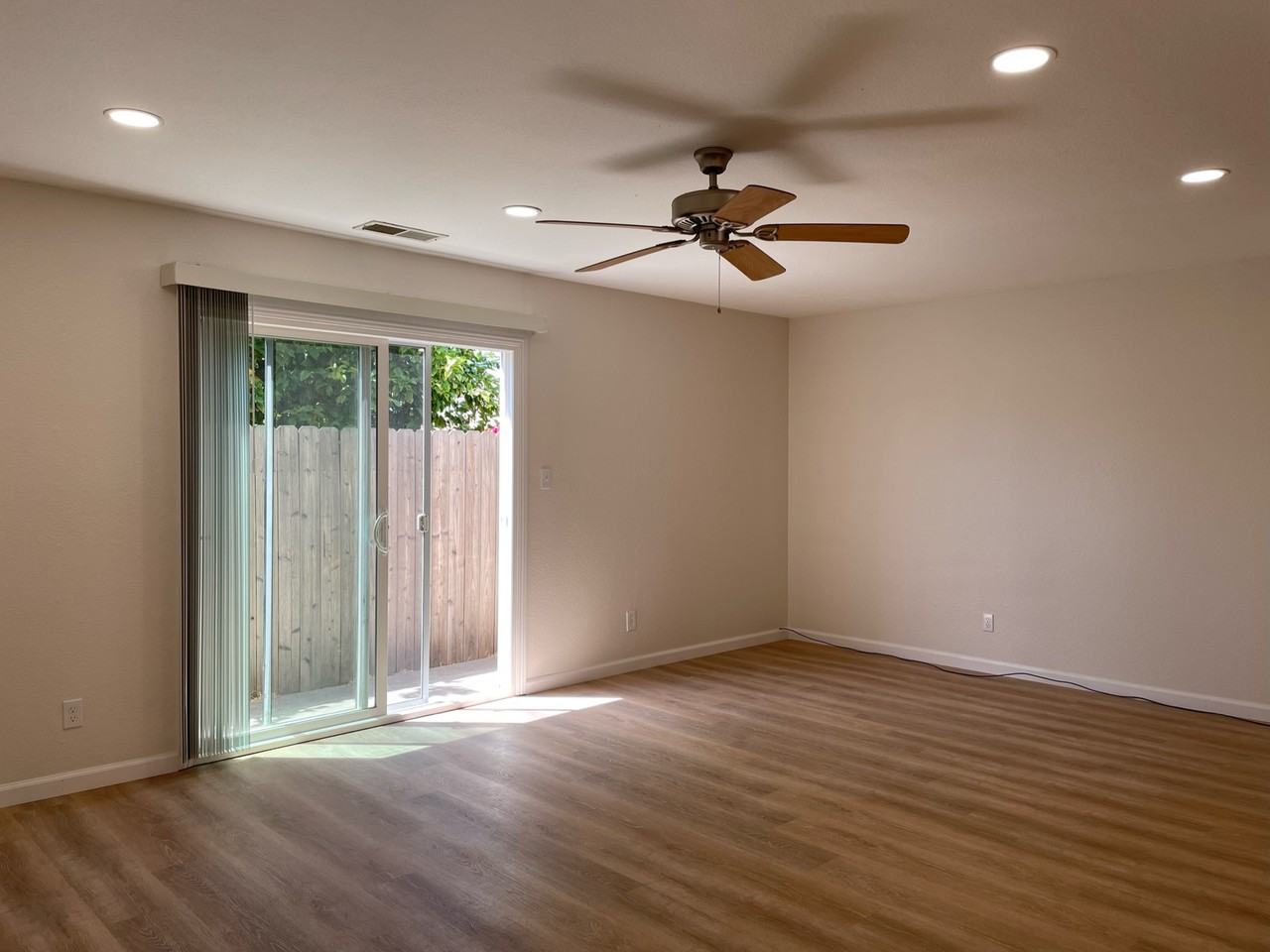 1705 Darby Ln #NA - Photo 6 of 23