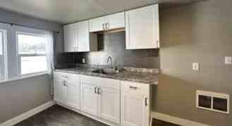 909 E 2nd St #1-2 - Photo 1 of 1