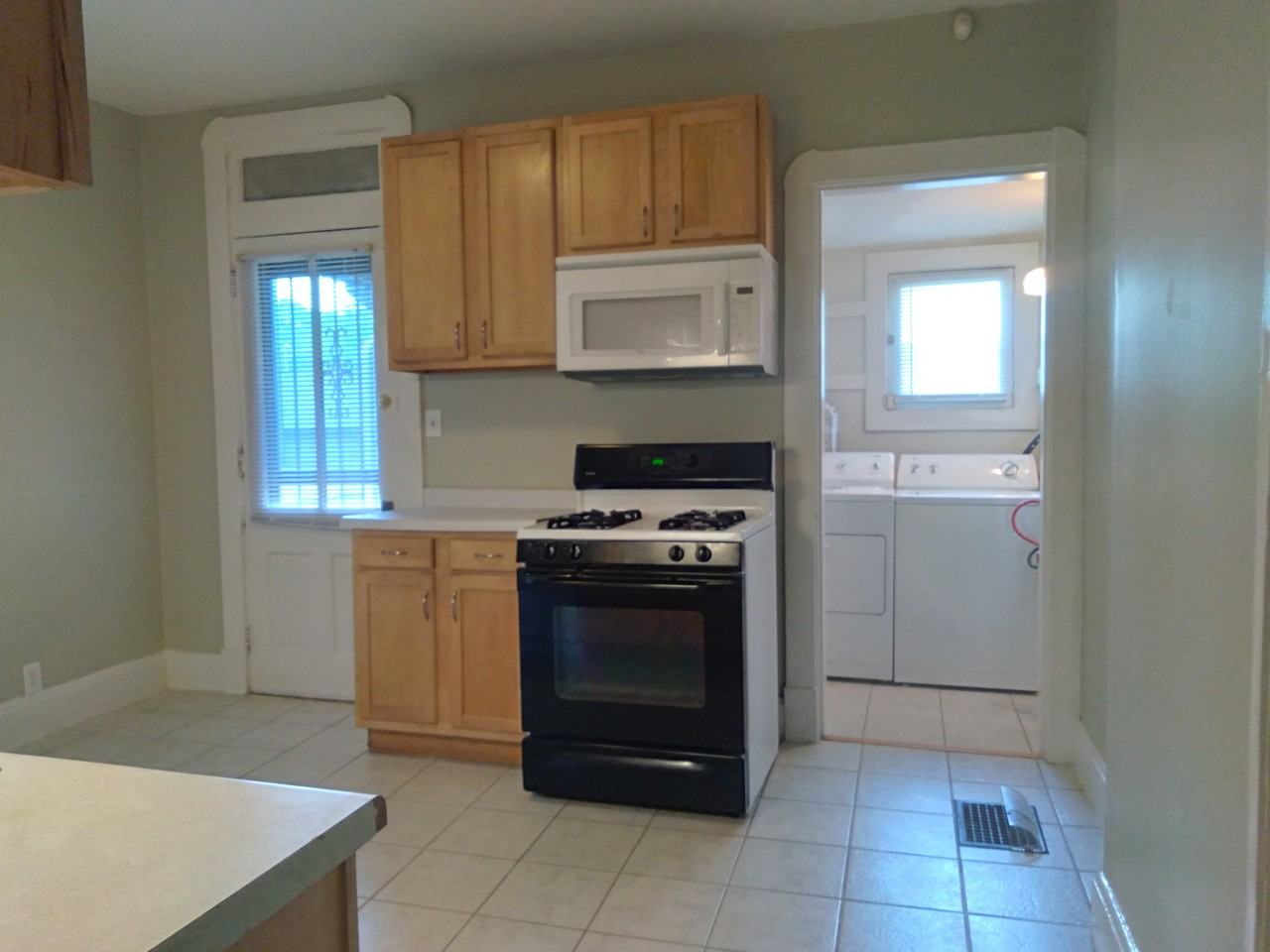 2310 E 12th St #NA - Photo 6 of 19