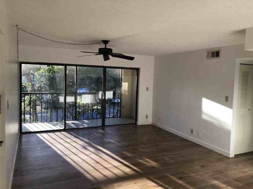 19505 Quesada Ave #M207 - Photo 3 of 12