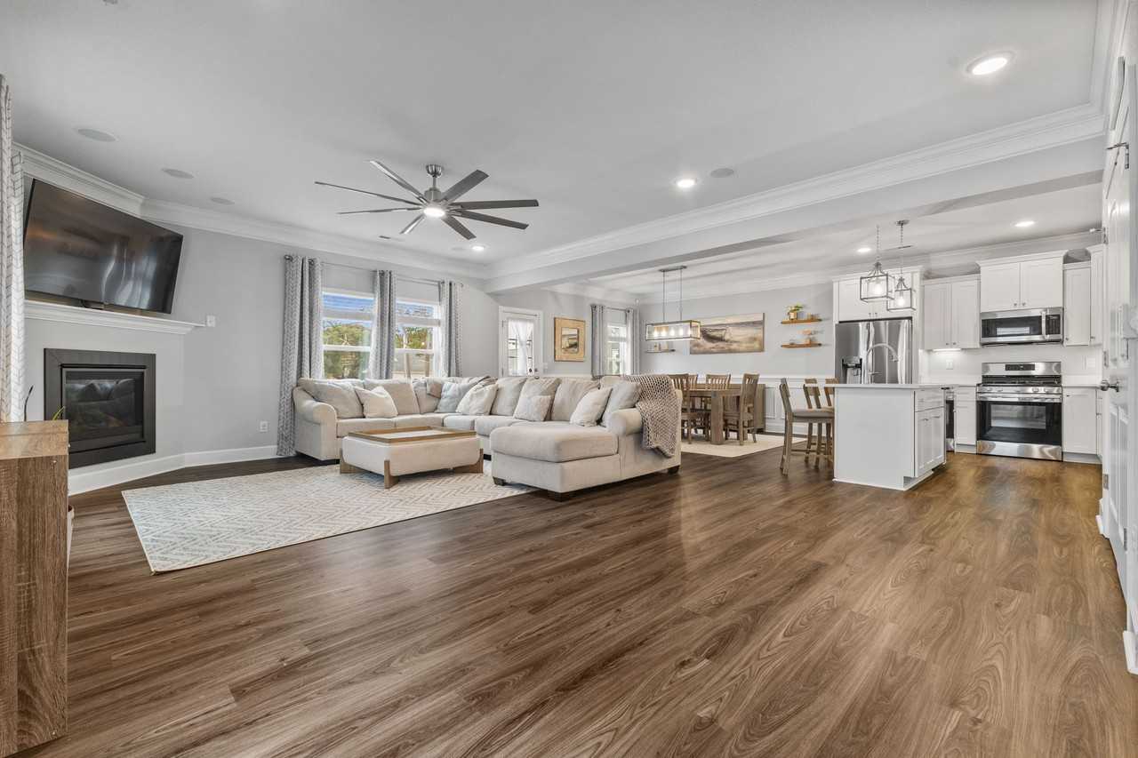 9575 14th Bay St #1 - Photo 5 of 41