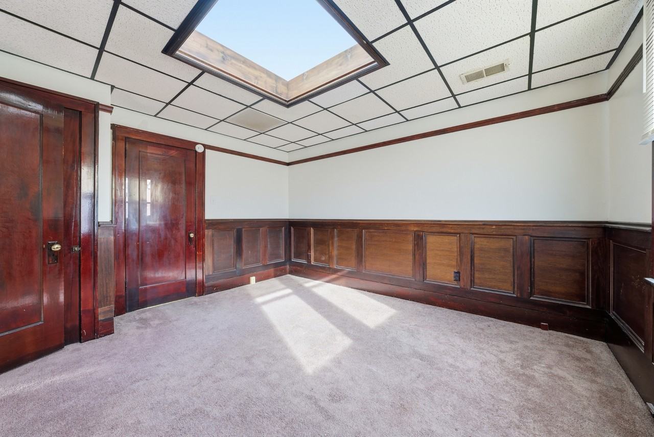 1415 Duss Ave #4 - Photo 3 of 8