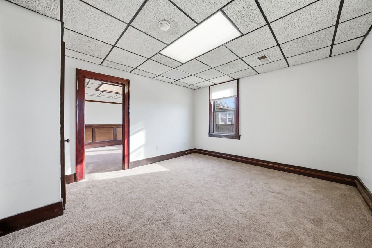 1415 Duss Ave #4 - Photo 4 of 8