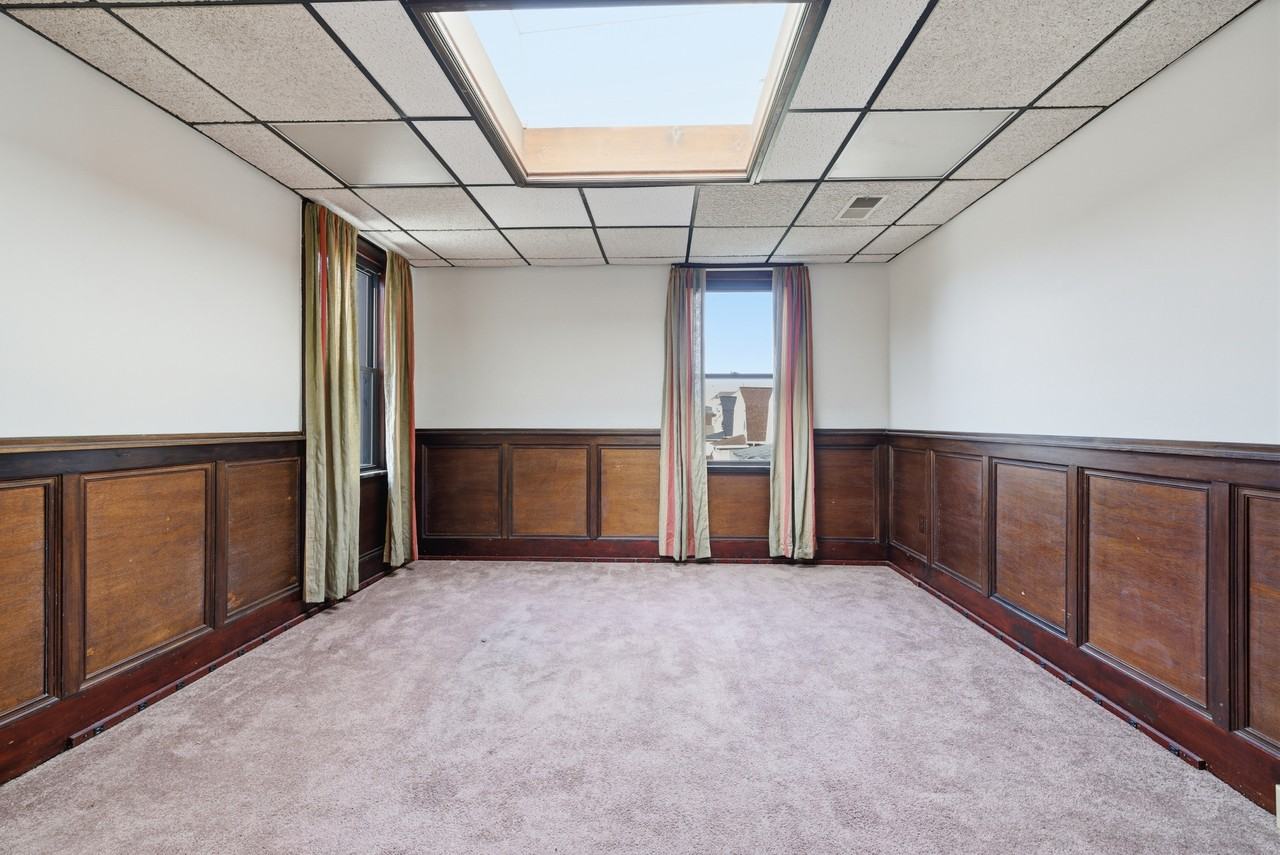 1415 Duss Ave #4 - Photo 6 of 8