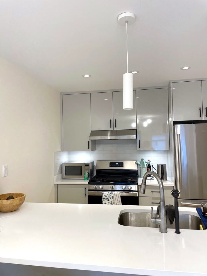 282 18th Ave E #1 - Photo 3 of 10