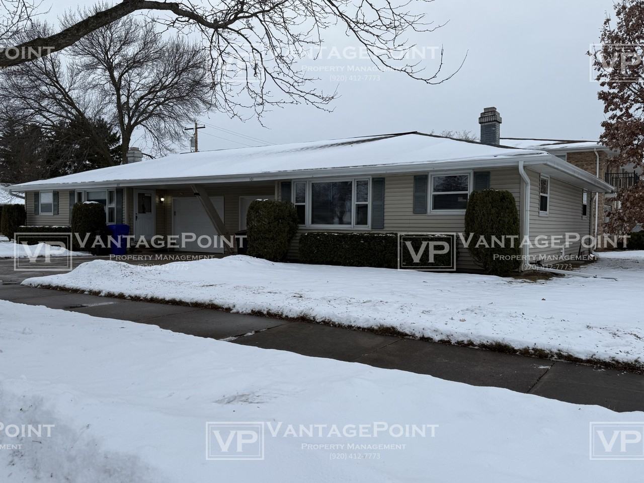 101 South Fidelis Street - Photo 2 of 15