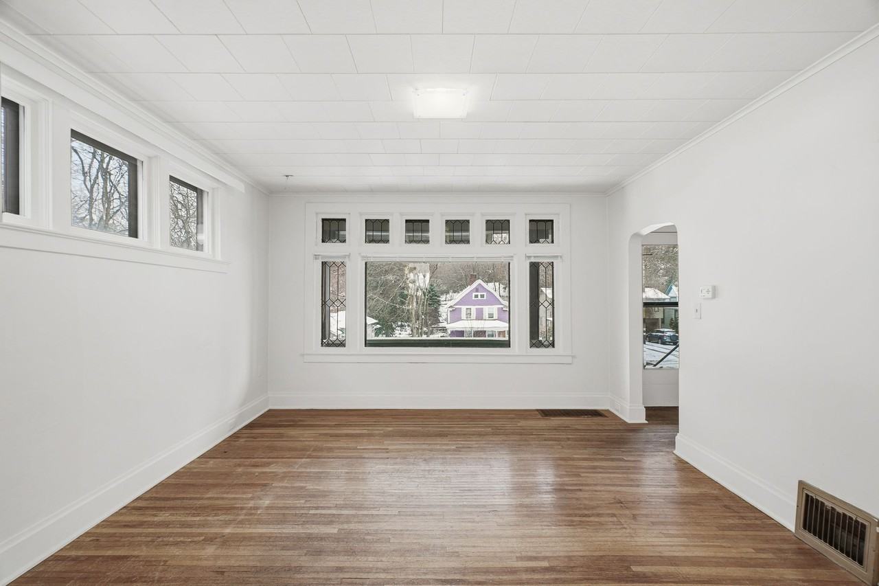 KWI - 333 East 11th Avenue - Photo 6 of 26