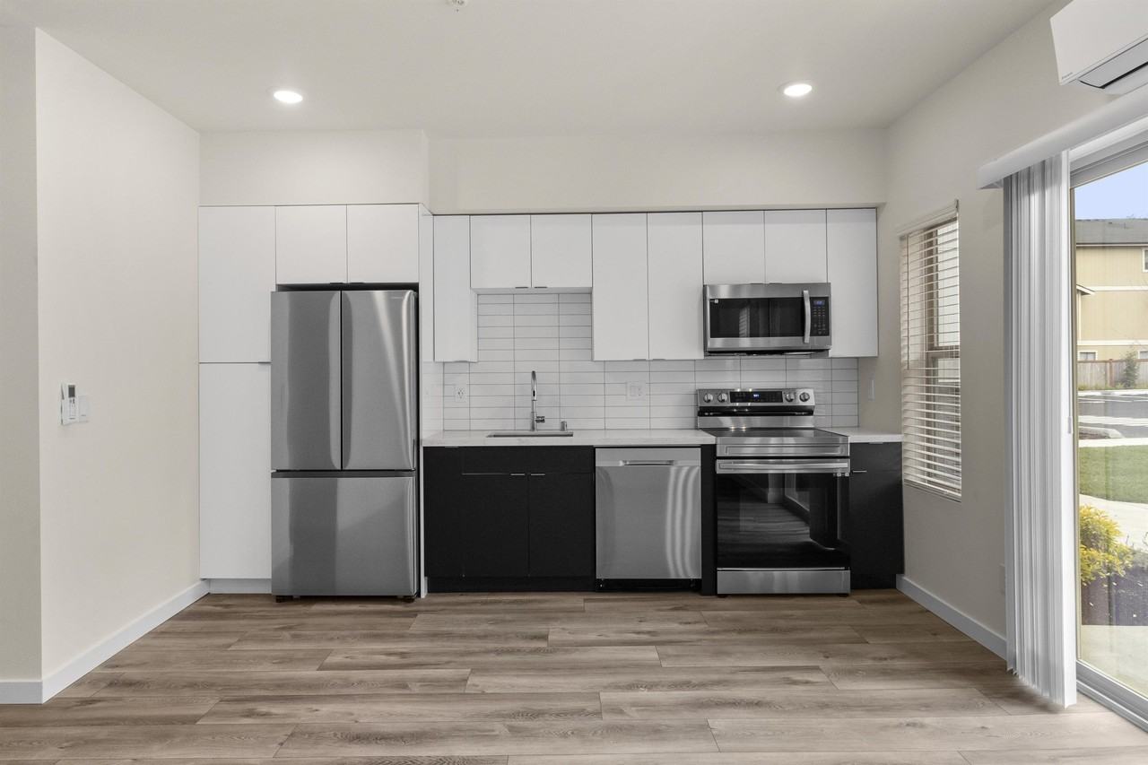 Heron Heights - Photo 3 of 48