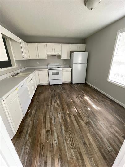 126 Skyhaven Dr #L - Photo 3 of 10