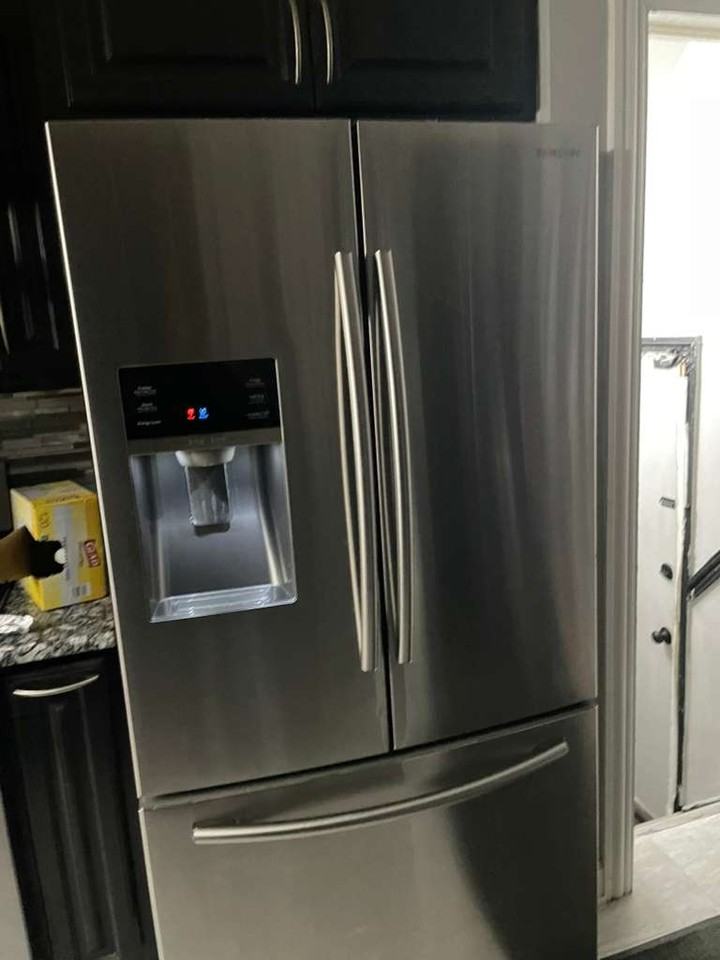 8321 S Hoyne Ave #1 - Photo 4 of 5