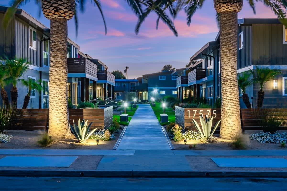 17575 Yukon Avenue - Photo 2 of 50