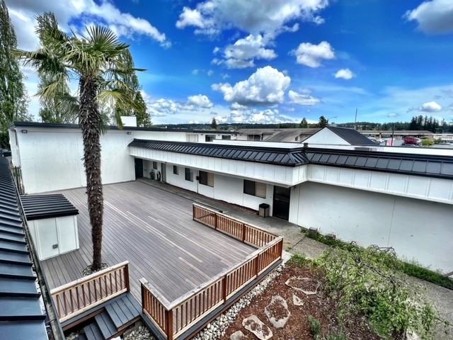 Poplars Apartments - Photo 3 of 15