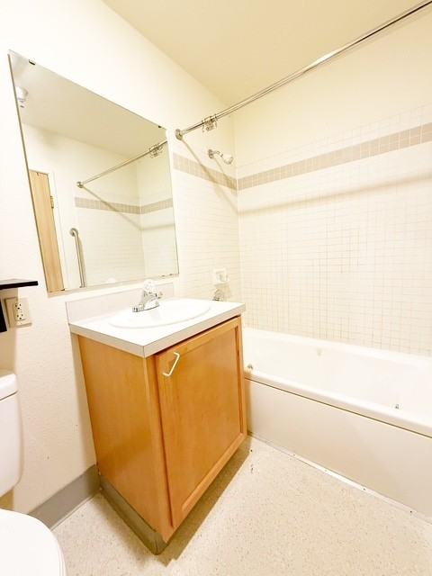 Poplars Apartments - Photo 7 of 15