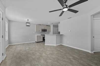 Legance - Photo 2 of 13