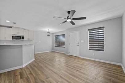 Legance - Photo 3 of 50