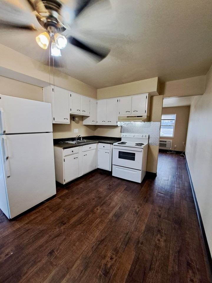 1659 Miami Chapel Road - Photo 3 of 7