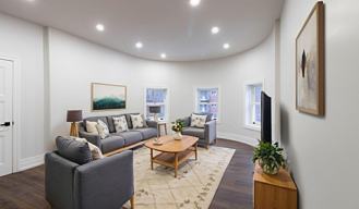 52 Charlton Ave W #6 - Photo 1 of 1