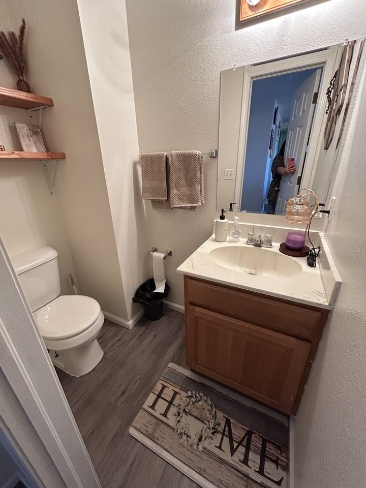 678 Eagle Dr #1 - Photo 7 of 24