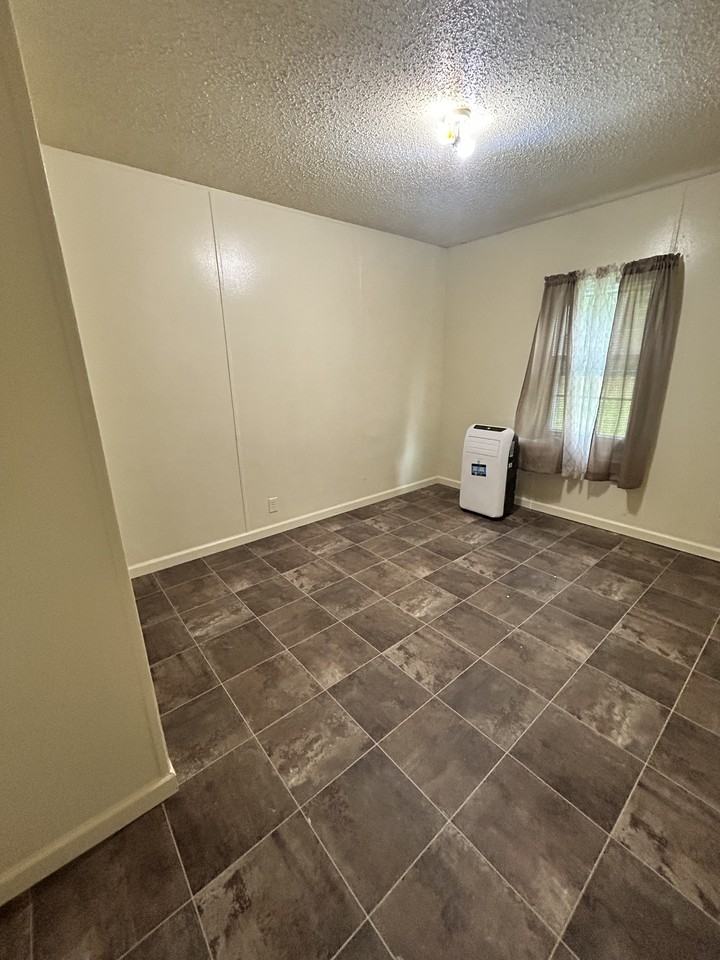 1794 John Branch Rd #1 - Photo 7 of 14