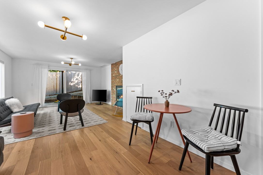 260 Nw 114th Ave #1 - Photo 4 of 10