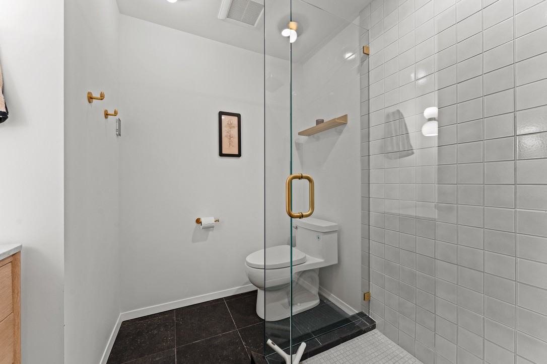 260 Nw 114th Ave #1 - Photo 7 of 10