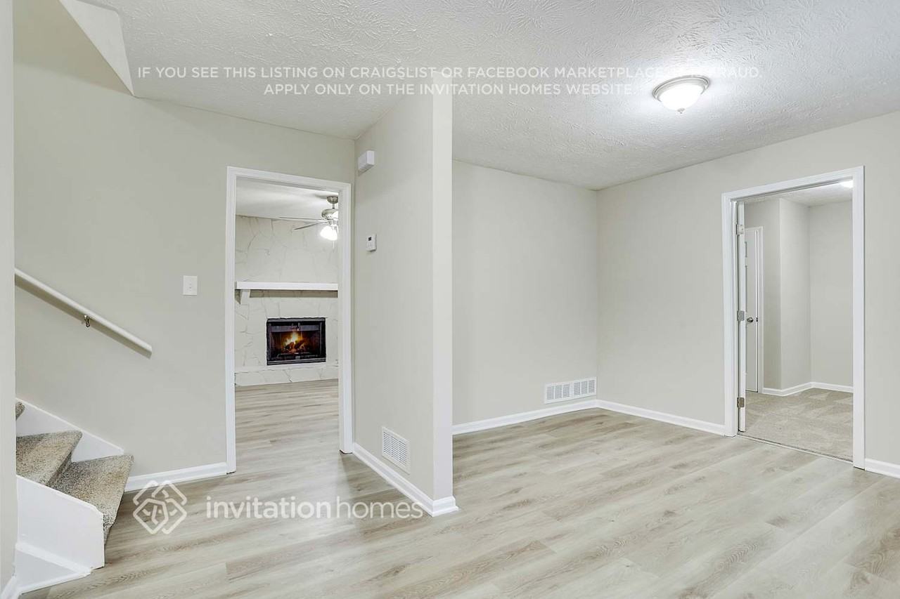 370 Madeline Cir - Photo 4 of 29