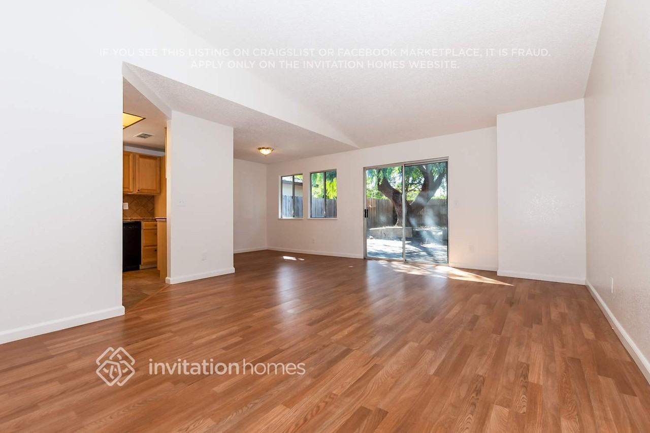 7840 First Draw Way - Photo 3 of 21