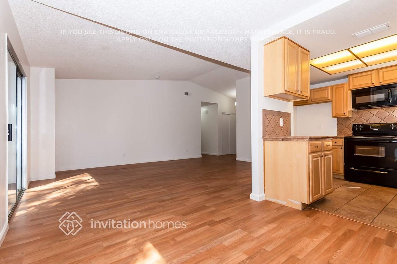 7840 First Draw Way - Photo 5 of 21