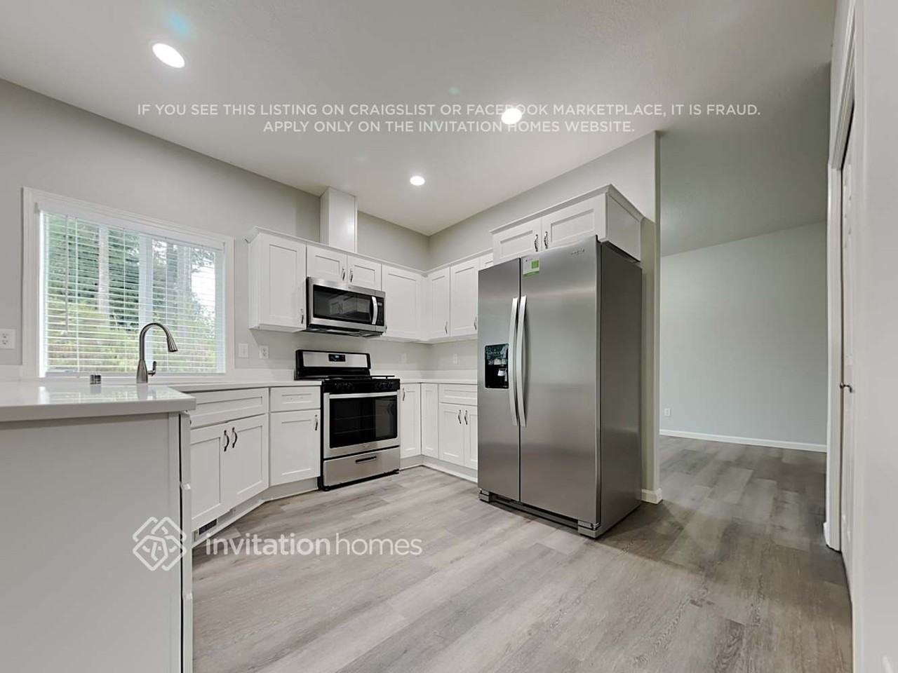 3328 Kona St Ne - Photo 6 of 15