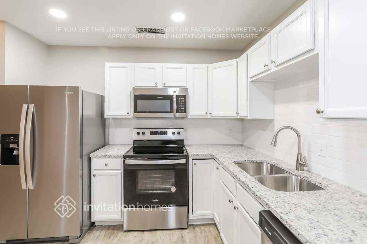 807 Grassy Glen Dr - Photo 5 of 14