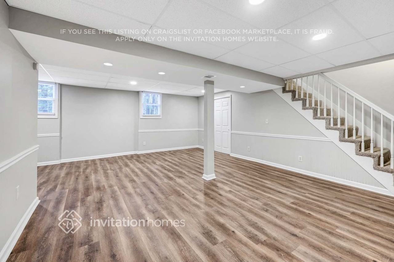 3291 Niagara Dr - Photo 4 of 26