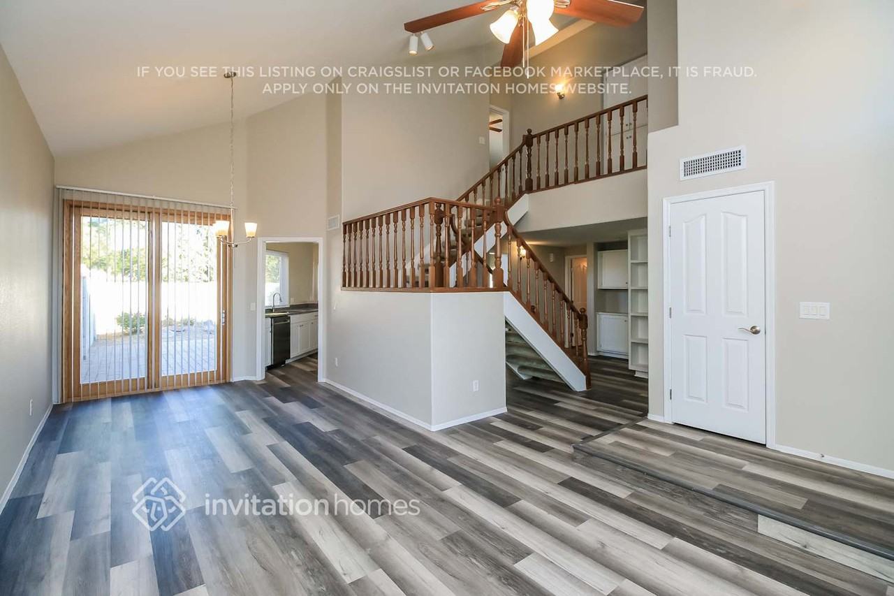 918 W Sun Coast Dr - Photo 3 of 13