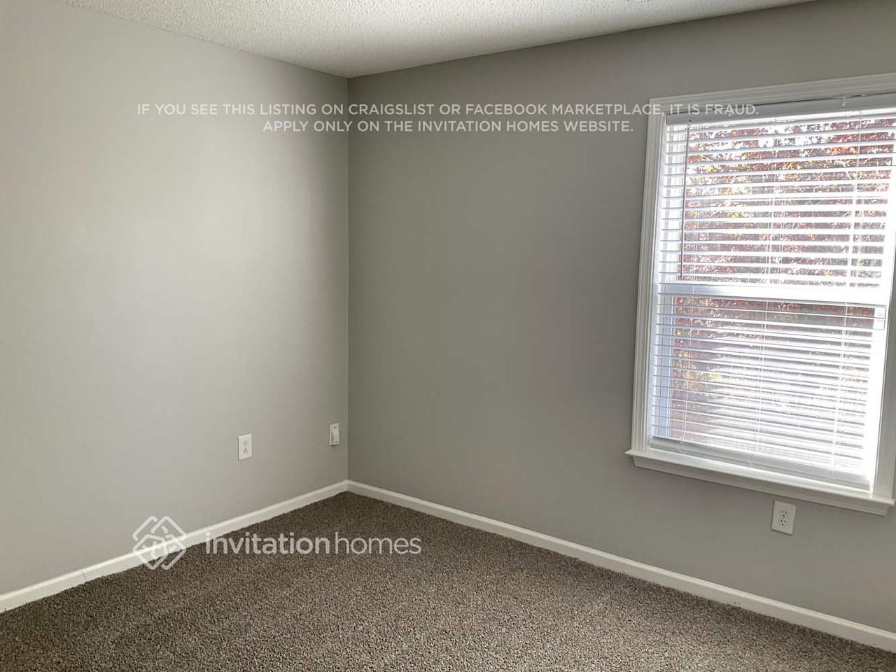 222 Waterlemon Way - Photo 4 of 9