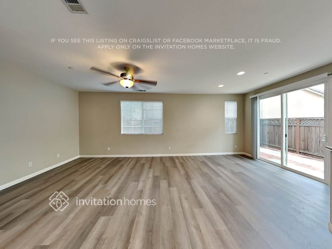 815 Equinox Loop - Photo 5 of 20